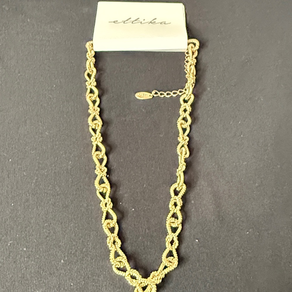 ettika Gold Twisted Link Necklace - Picture 2 of 5